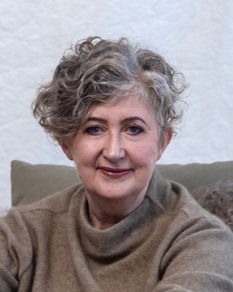 Photo of Liz Mitchell