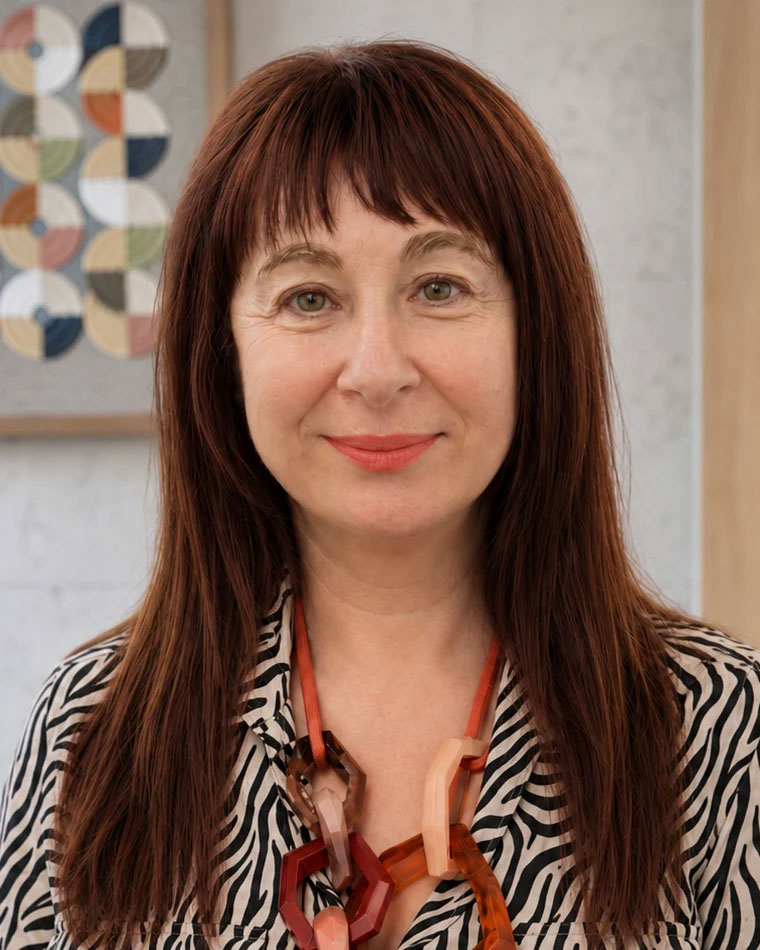 Photo of Nicola Devine